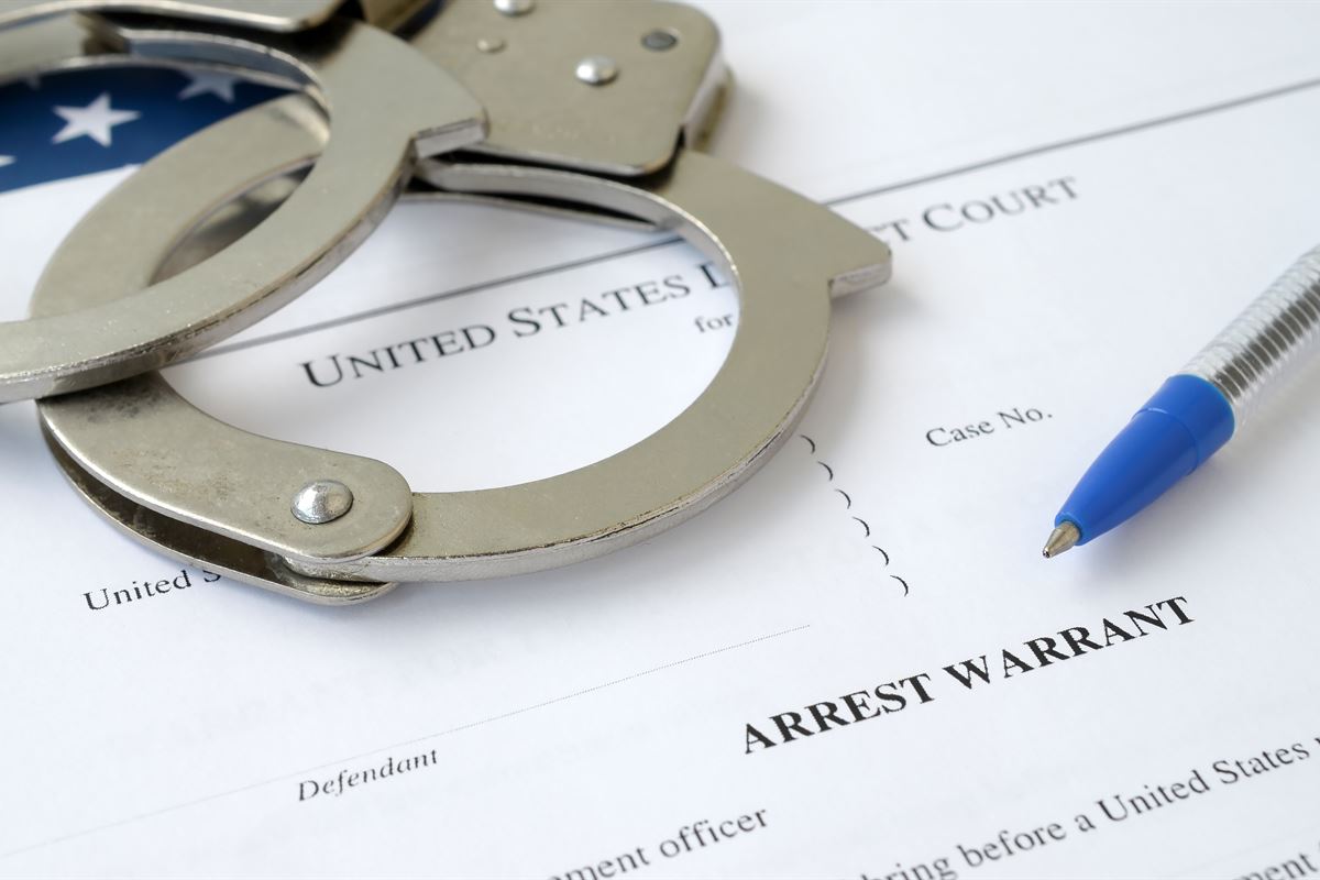 HOW TO AVOID AN ARREST WARRANT